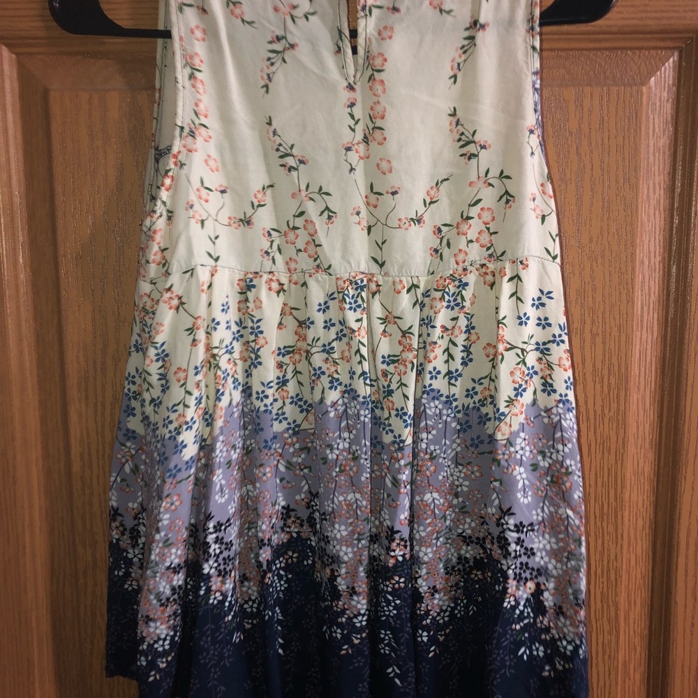 Tank top - Picture 3 of 3